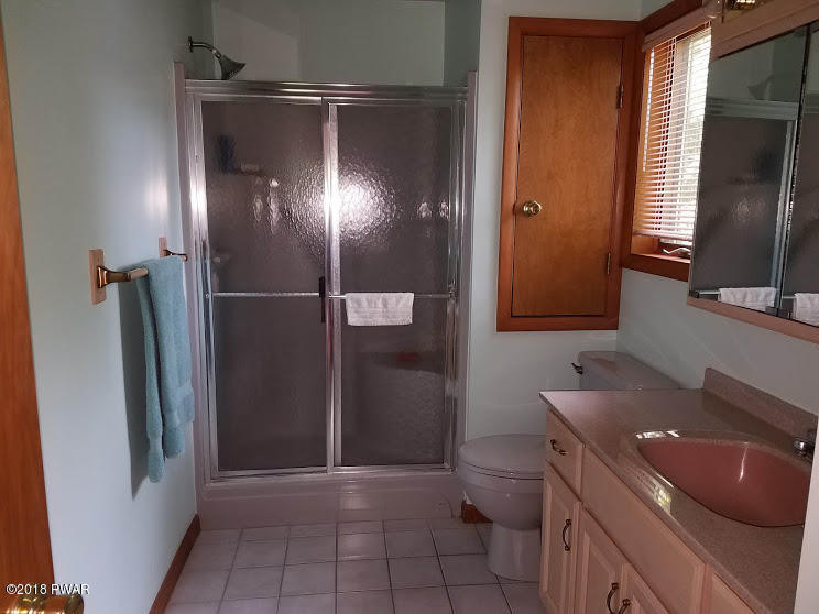 104 Chestnut Hill Road Shohola, PA 18458 - Photo 19 of 42 Master bath