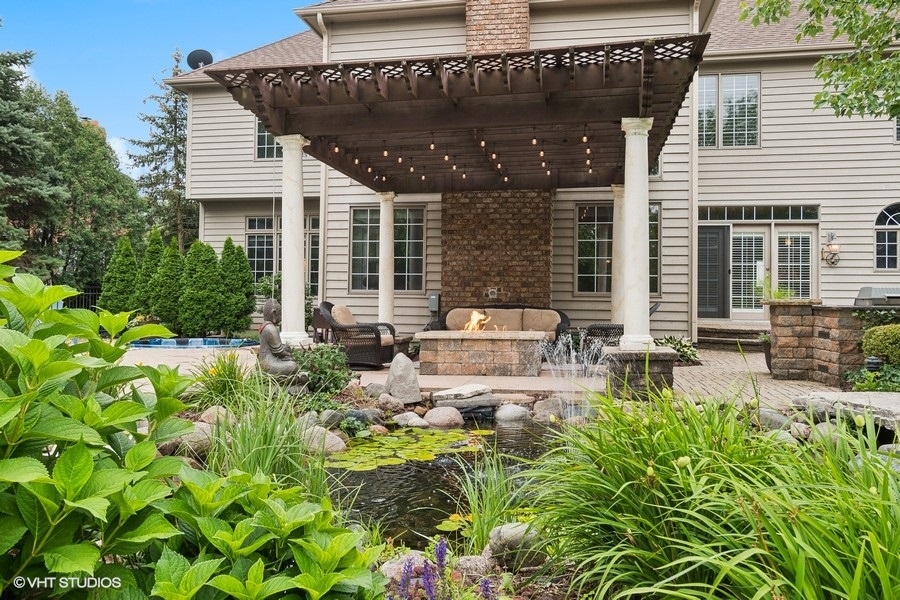 3179 Kingbird Lane Naperville, IL 60564 - Photo 14 of 52 a view of a house with sitting area and porch with furniture