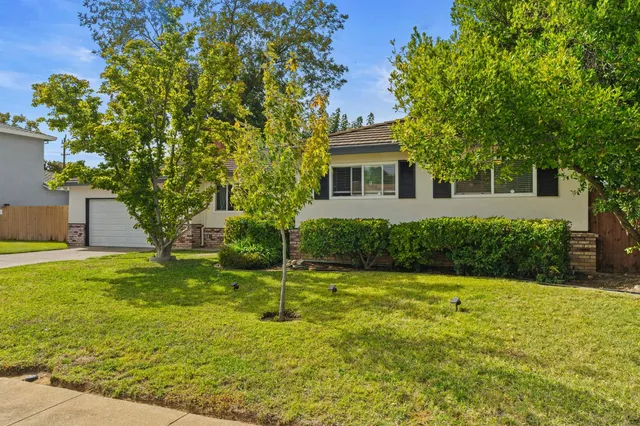 $605,000 | 4628 Belcrest Way, Sacramento, CA 95821