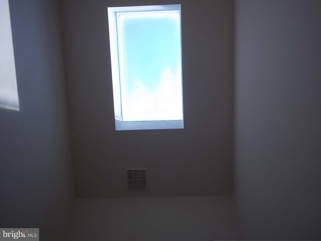 788 Oldfield Point Road Elkton, MD 21921 - Photo 13 of 21 sky light in hall bath