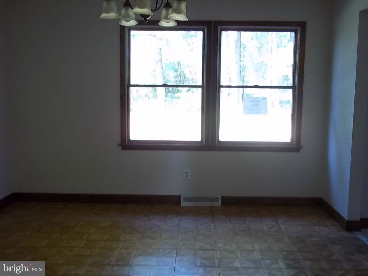 788 Oldfield Point Road Elkton, MD 21921 - Photo 10 of 21 Dining Room