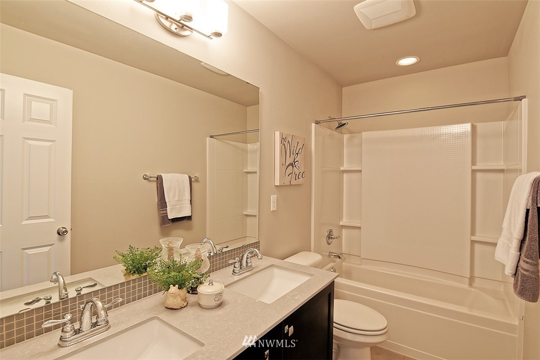 17804 36th Avenue Southeast Bothell, WA 98012 - Photo 24 of 25 Gallery Image 24