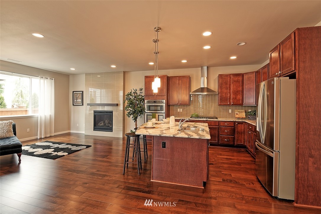 17804 36th Avenue Southeast Bothell, WA 98012 - Photo 4 of 25 Gallery Image 4