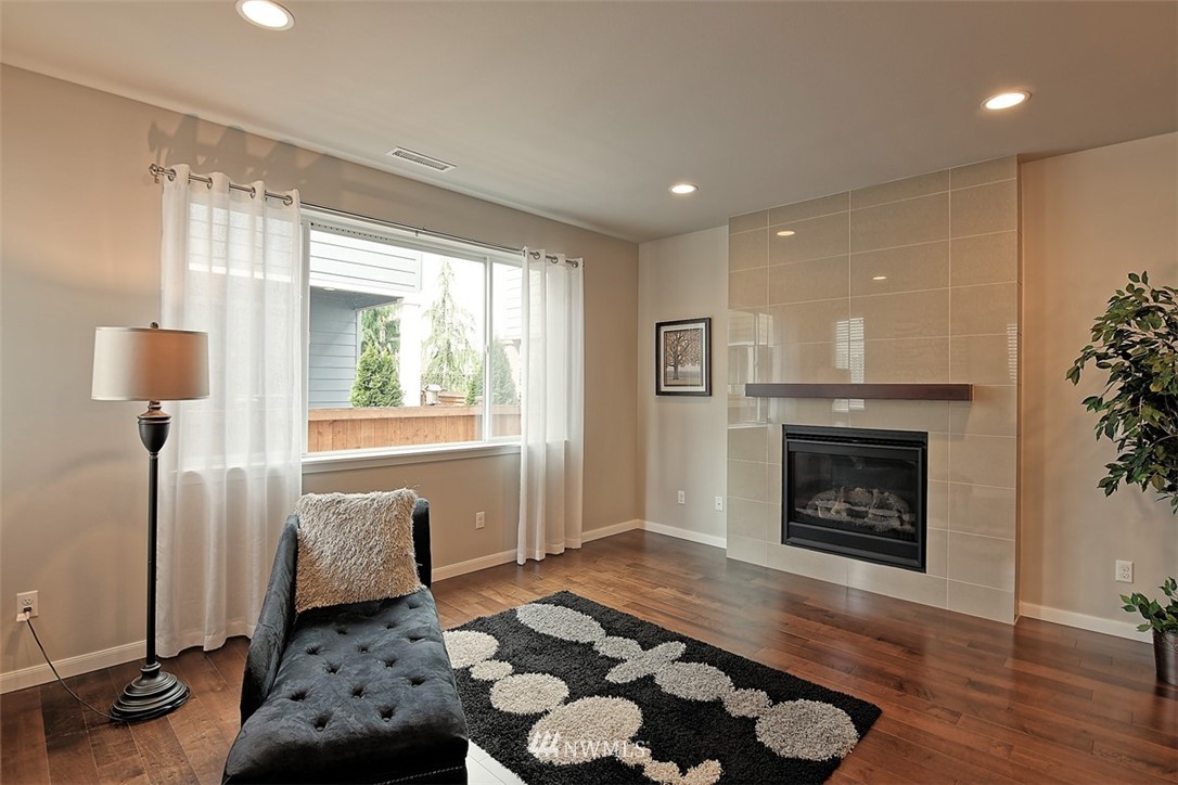 17804 36th Avenue Southeast Bothell, WA 98012 - Photo 7 of 25 Gallery Image 7