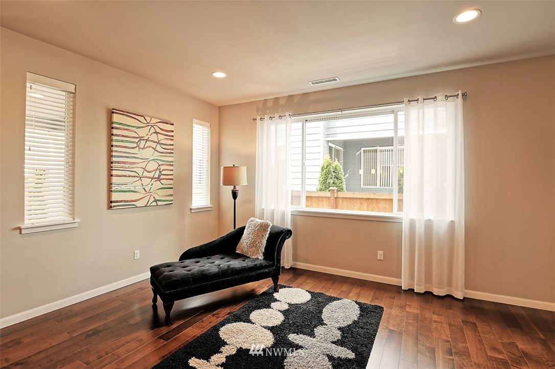 17804 36th Avenue Southeast Bothell, WA 98012 - Photo 8 of 25 Gallery Image 8