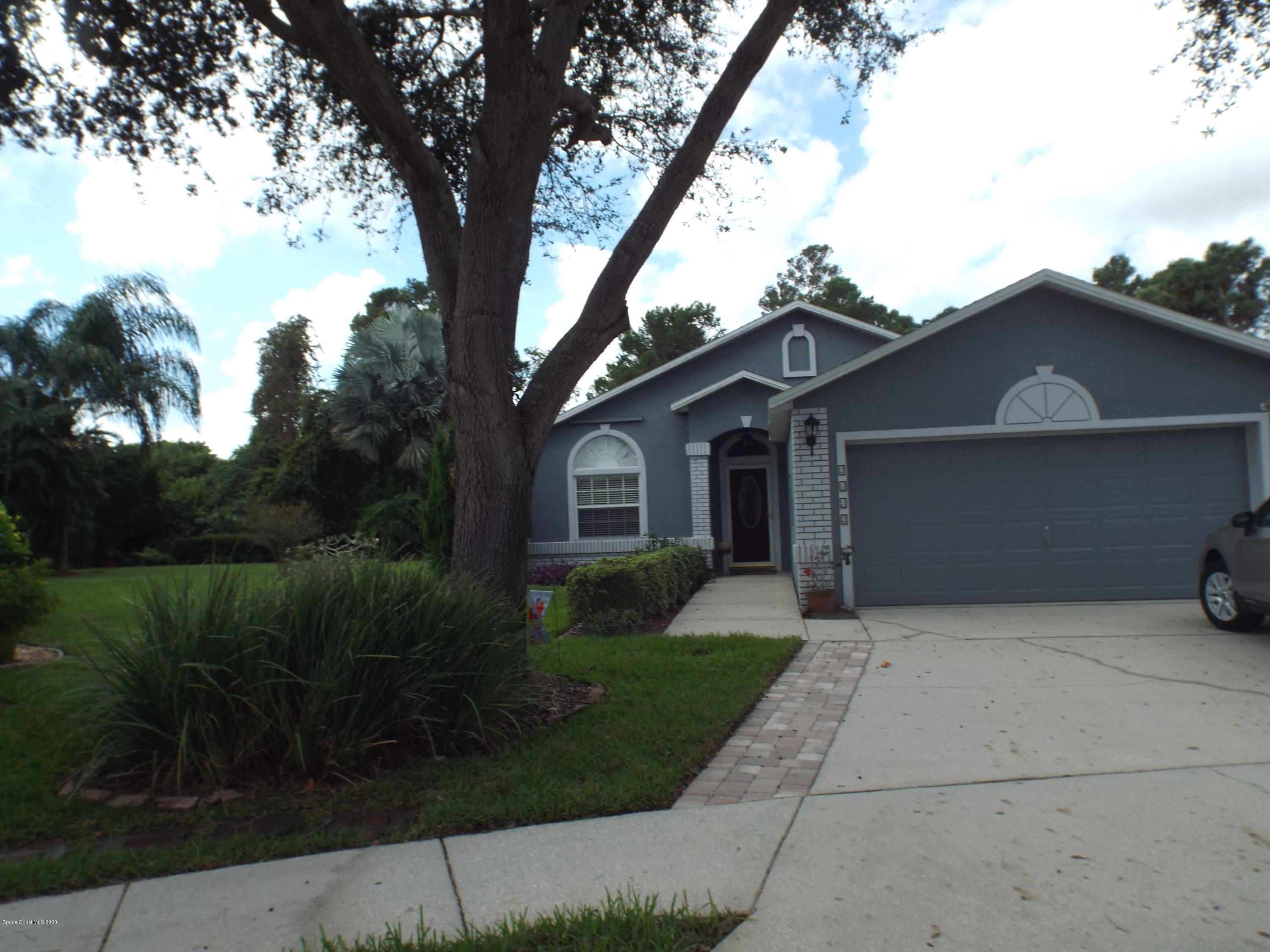 2112 Spring Creek Cir 001