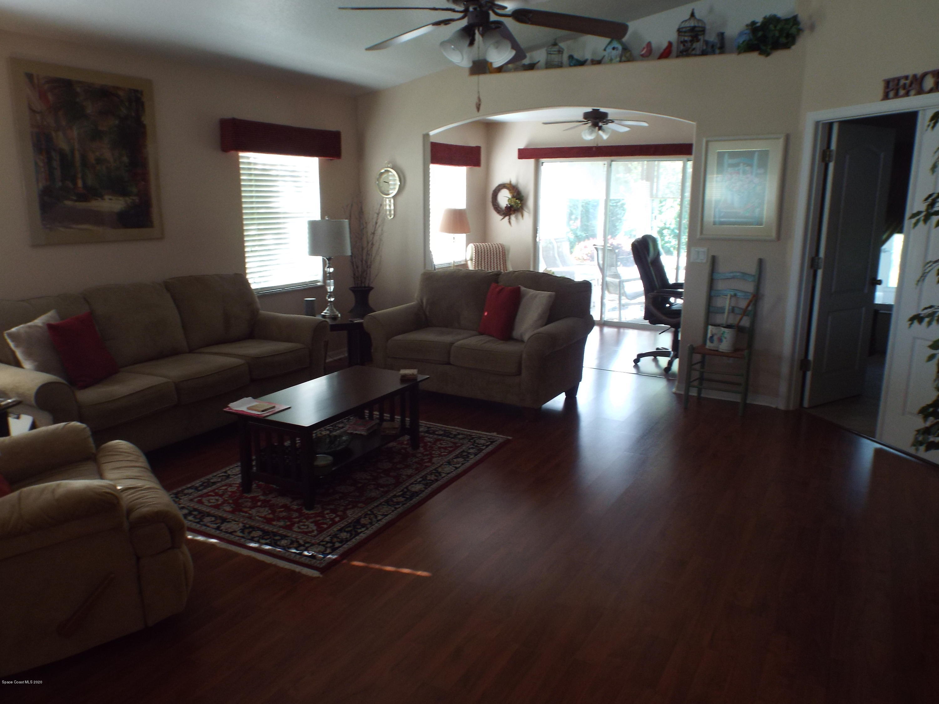 2112 Spring Creek 002