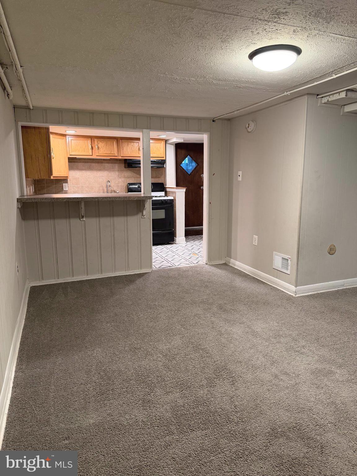 202 West Edgevale Road, Unit B Baltimore, MD 21225 - Photo 5 of 14