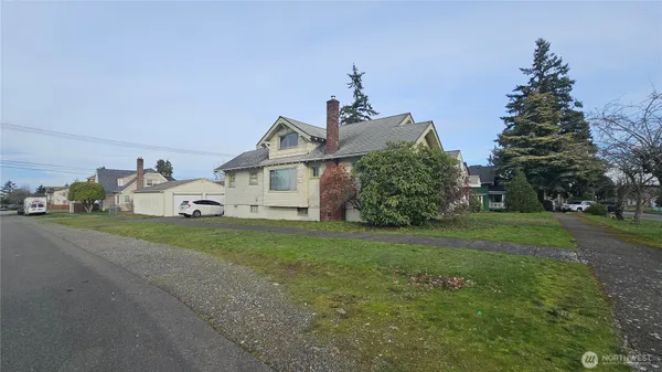 $435,000 | 423 South 34th Street, Tacoma, WA 98418