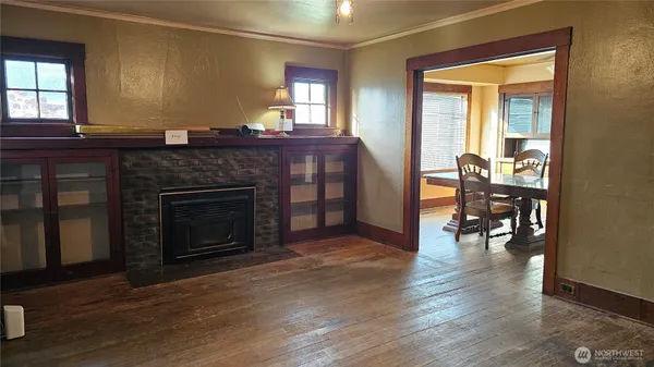 $435,000 | 423 South 34th Street, Tacoma, WA 98418