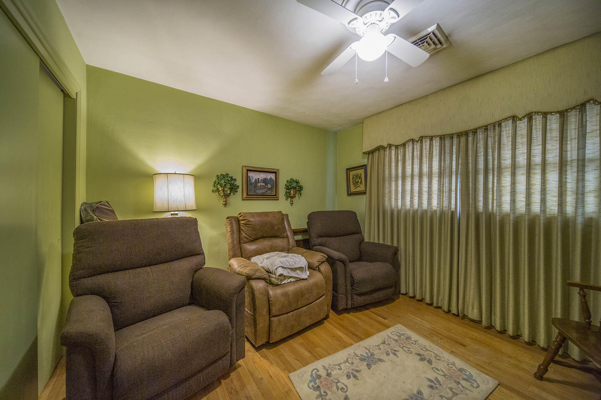 3351 Frontier Road Northwest Roanoke, VA 24012 - Photo 12 of 25 7