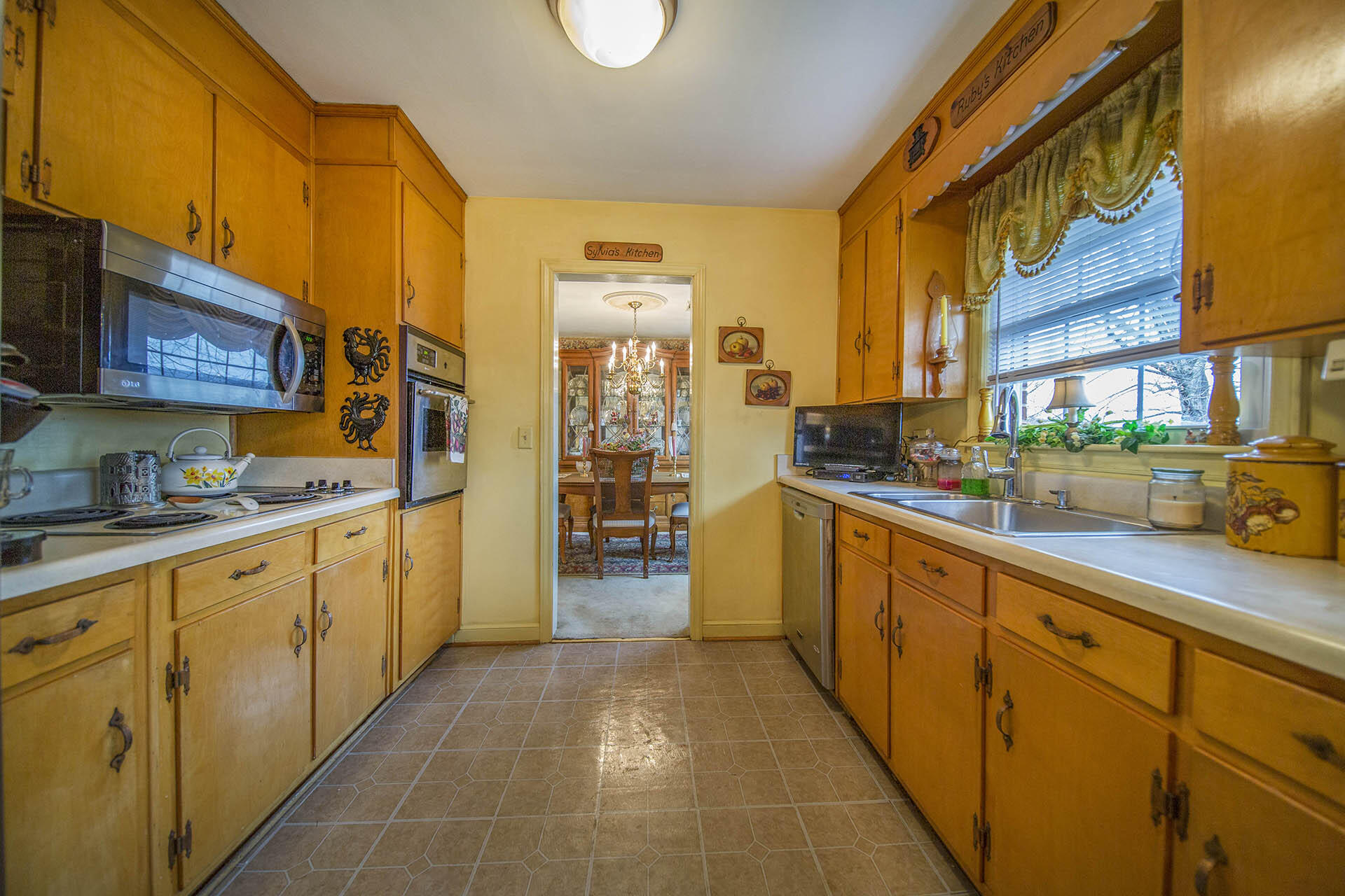 3351 Frontier Road Northwest Roanoke, VA 24012 - Photo 6 of 25 18