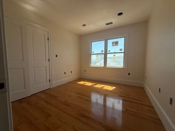 $4,250 | 243 Malden Street, Unit 2, Revere, MA 02151