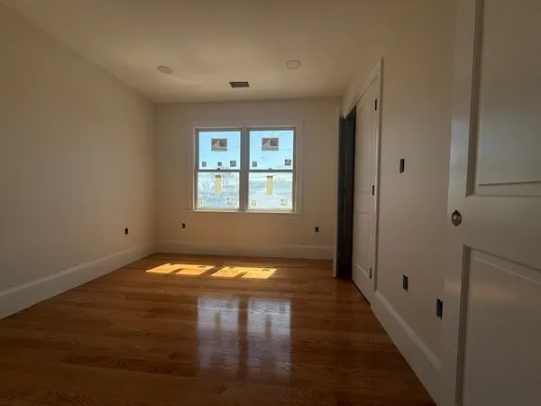 $4,250 | 243 Malden Street, Unit 2, Revere, MA 02151