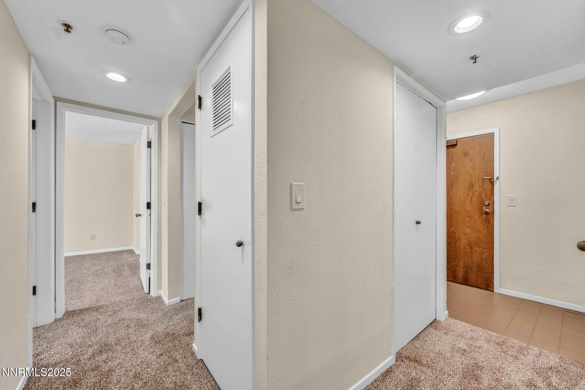 3095 Lakeside Drive, Unit 102 Reno, NV 89509 - Photo 11 of 31 19-web-or-mls-3095-lakeside-dr-102