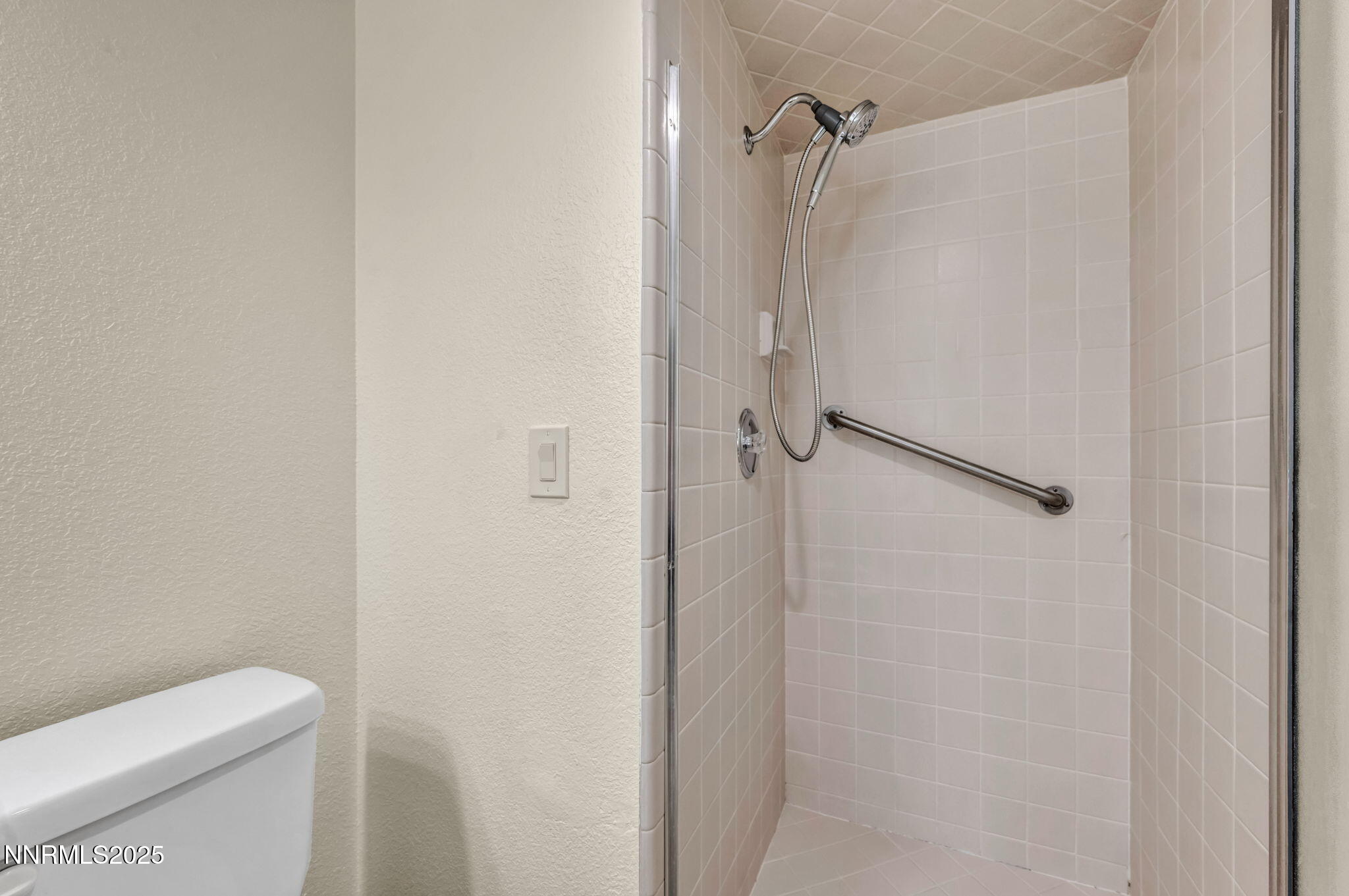 3095 Lakeside Drive, Unit 102 Reno, NV 89509 - Photo 12 of 31 20-web-or-mls-3095-lakeside-dr-102