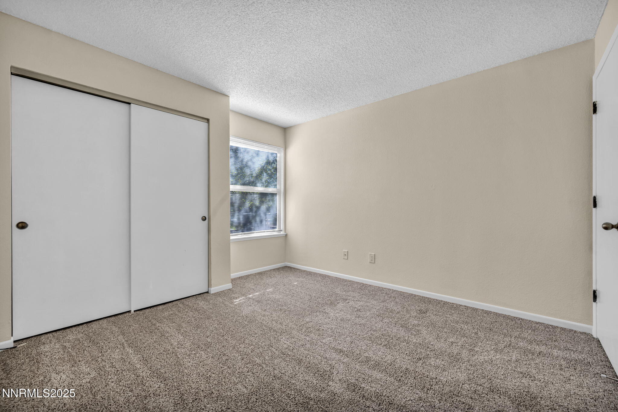 3095 Lakeside Drive, Unit 102 Reno, NV 89509 - Photo 15 of 31 23-web-or-mls-3095-lakeside-dr-102