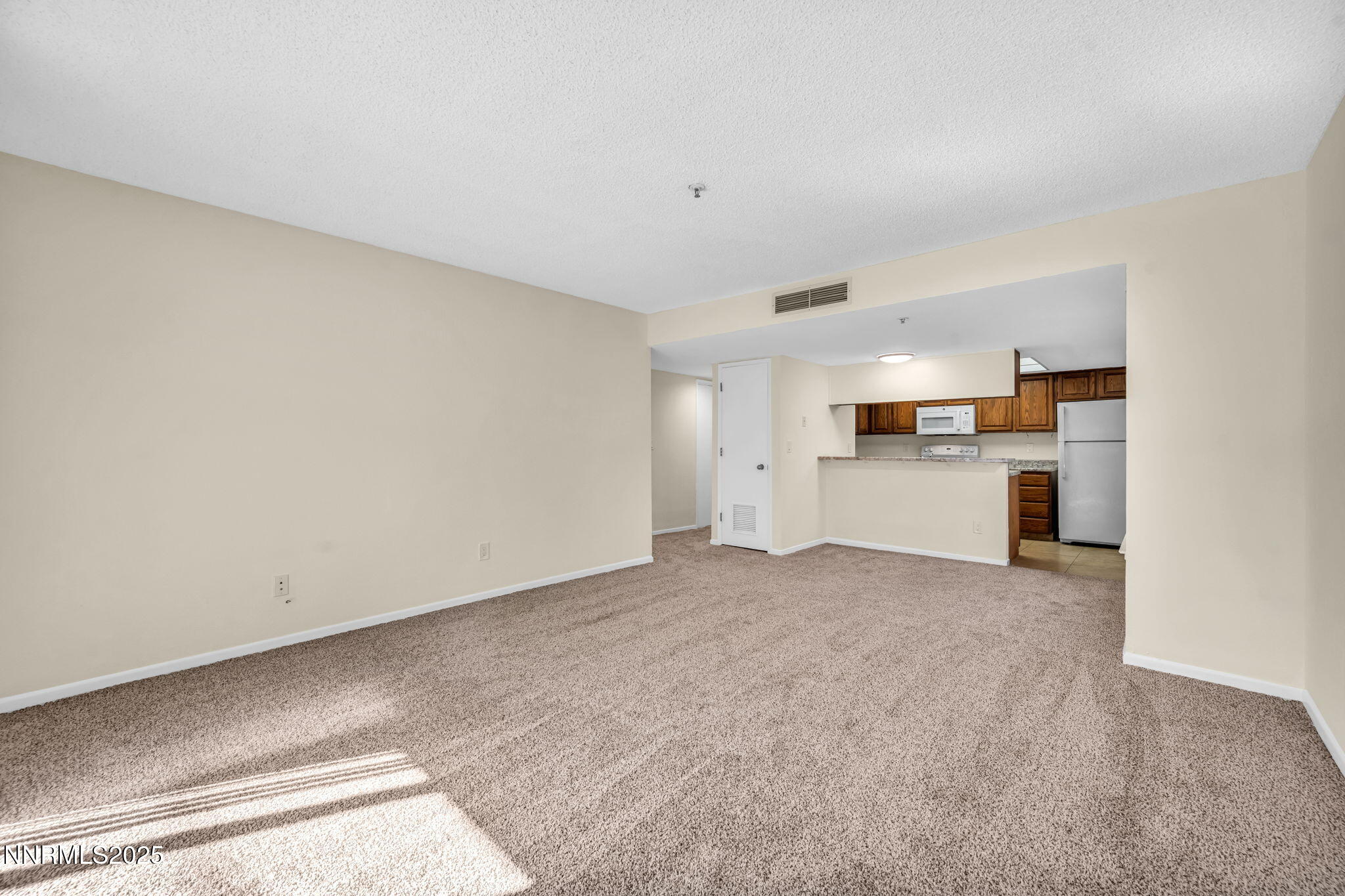 3095 Lakeside Drive, Unit 102 Reno, NV 89509 - Photo 6 of 31 16-web-or-mls-3095-lakeside-dr-102