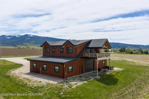 $2,500,000 | 2360 East 1000 South, Driggs, ID 83422