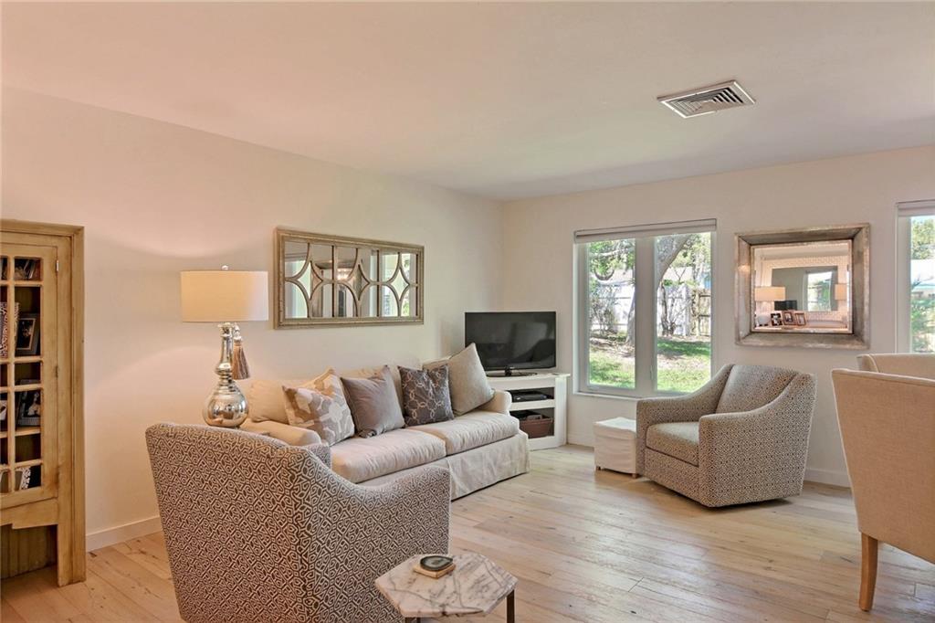 365 Fiddlewood Road Vero Beach, FL 32963 - Photo 16 of 36 Gallery Image 16