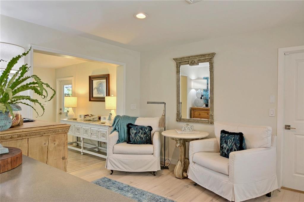 365 Fiddlewood Road Vero Beach, FL 32963 - Photo 4 of 36 Gallery Image 4