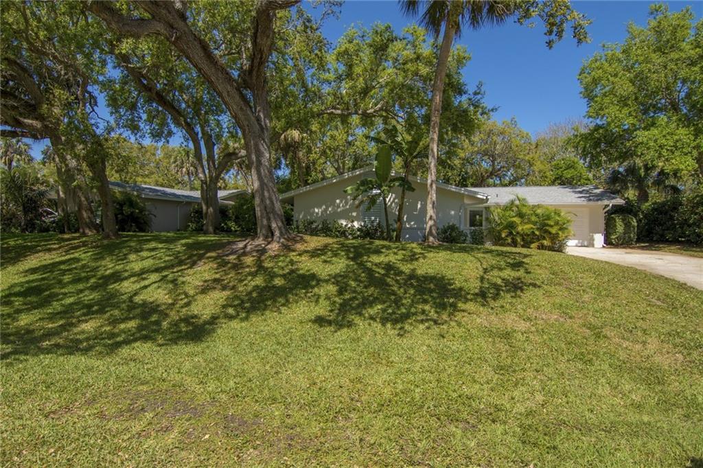 365 Fiddlewood Road Vero Beach, FL 32963 - Photo 36 of 36 Gallery Image 36