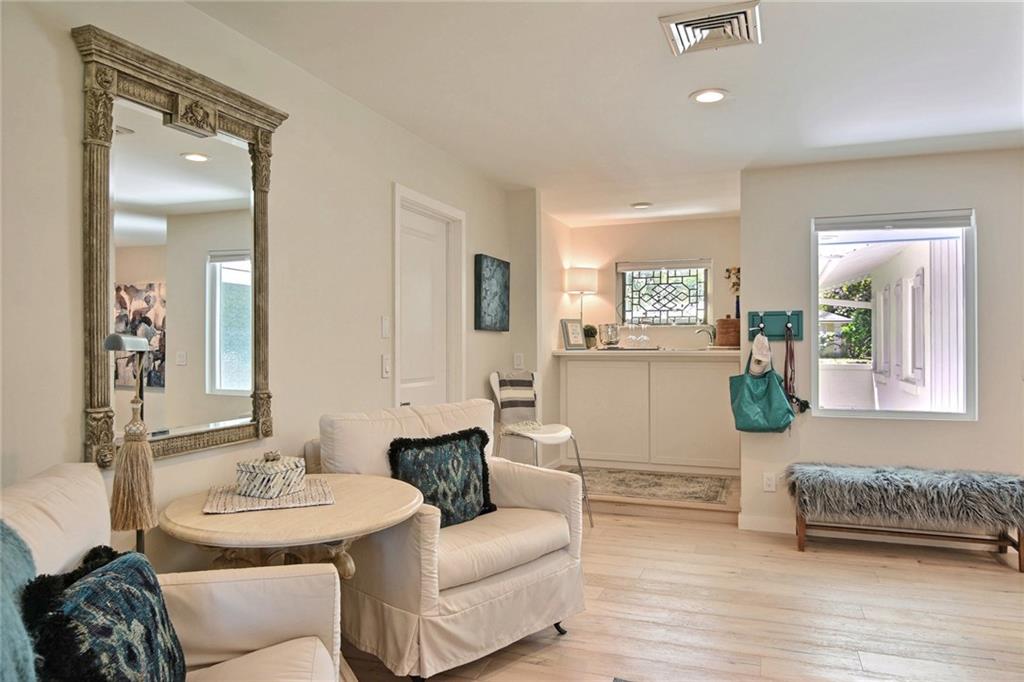 365 Fiddlewood Road Vero Beach, FL 32963 - Photo 6 of 36 Gallery Image 6