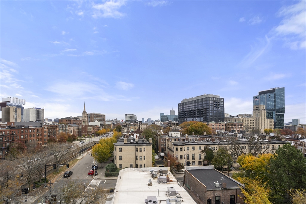 1011 Beacon Street, Unit 4 Brookline, MA 02446 - Photo 21 of 24