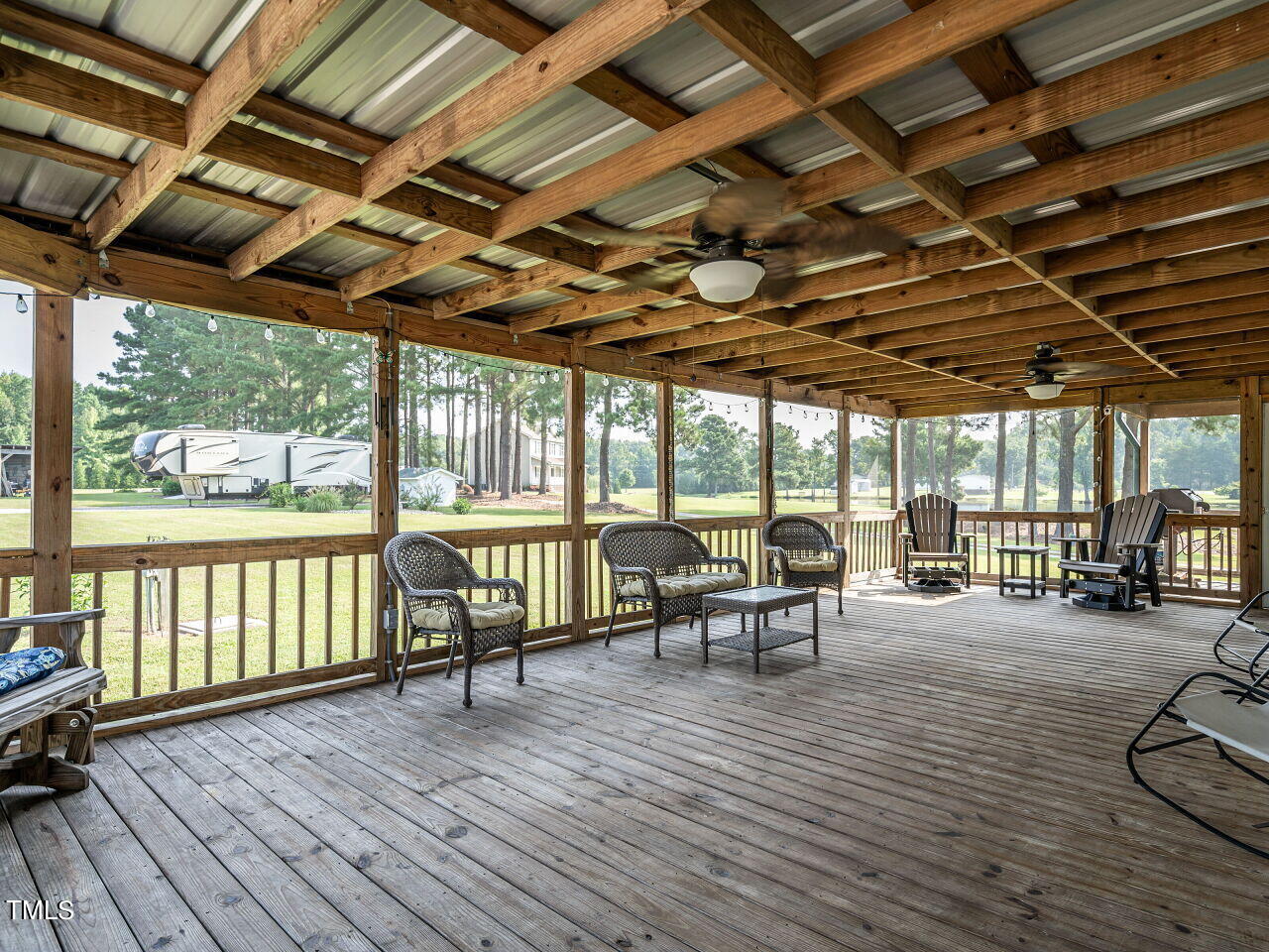 8437 Cunningham Road Zebulon, NC 27597 - Photo 26 of 33 027-1280x960-screened-porch