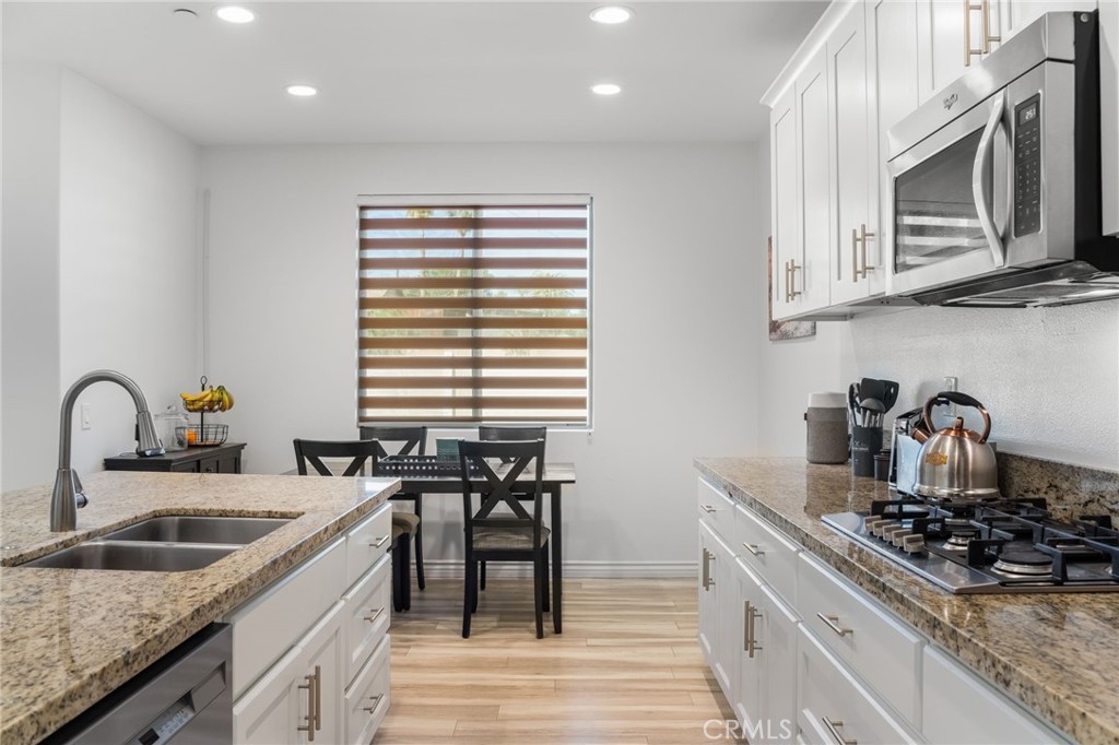 12023 Knoefler Drive Riverside, CA 92505 - Photo 15 of 56