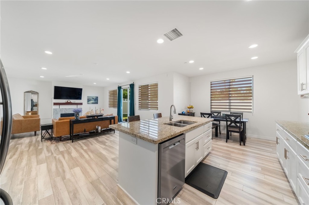 12023 Knoefler Drive Riverside, CA 92505 - Photo 9 of 56