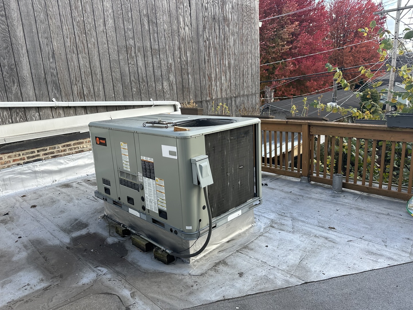 7232 Madison Street Forest Park, IL 60130 - Photo 9 of 9 a view of a fireplace with wooden fence