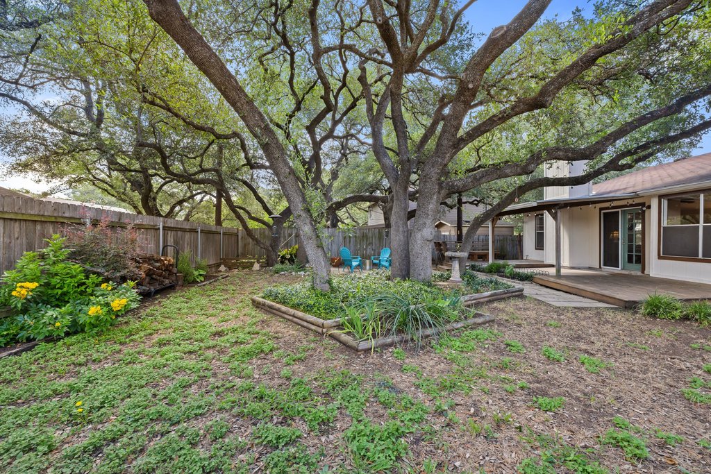 4526 Langtry Lane Austin, TX 78749 - Photo 31 of 33