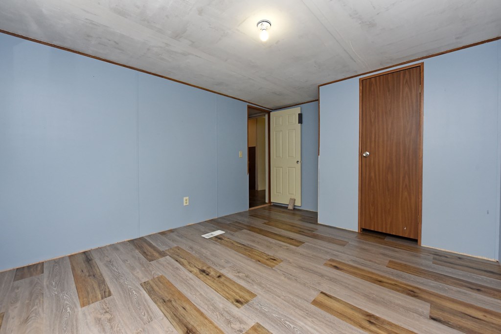 85 Truelove Road Blairsville, GA 30512 - Photo 31 of 35 a view of an empty room