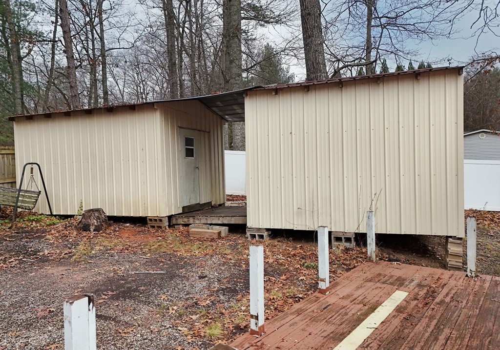 85 Truelove Road Blairsville, GA 30512 - Photo 35 of 35 a view of a house with backyard