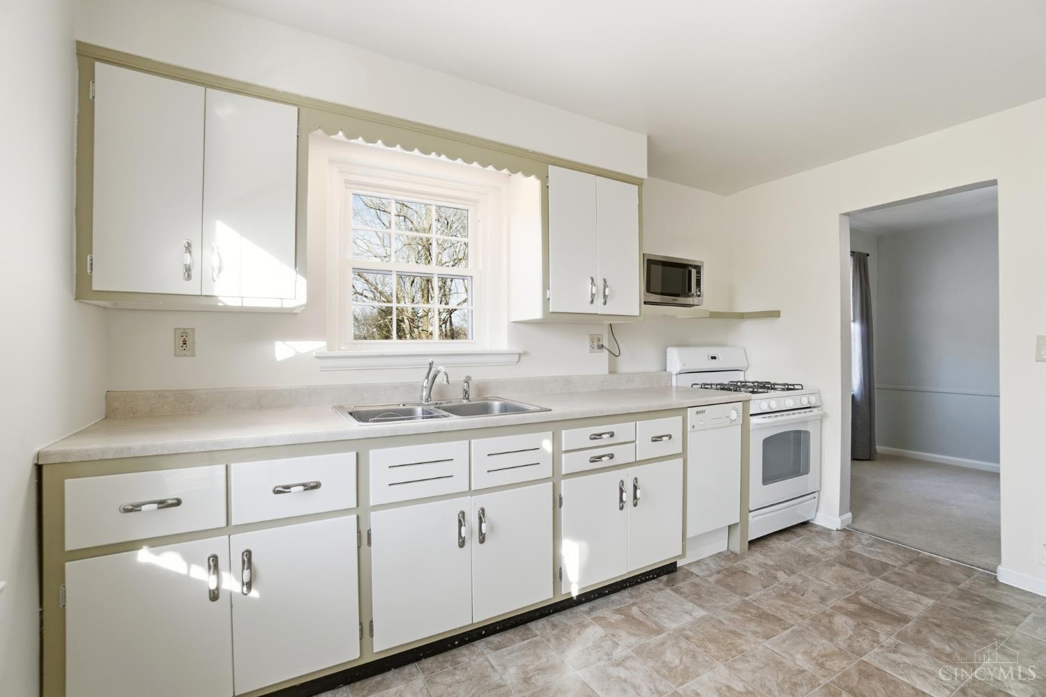 6658 Salem Road Cincinnati, OH 45230 - Photo 11 of 35 Gallery Image 11
