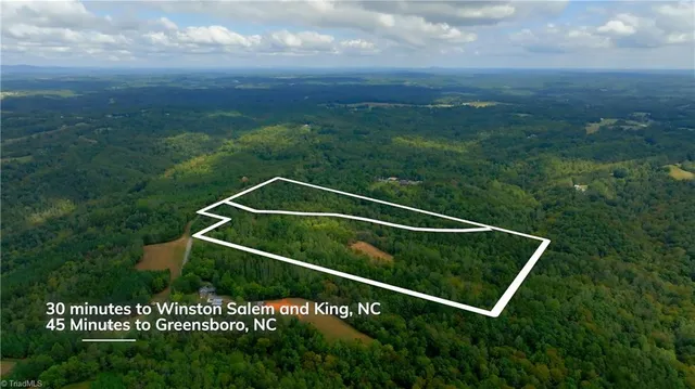 $163,900 | 1582 Seven Island Road, Danbury, NC 27016