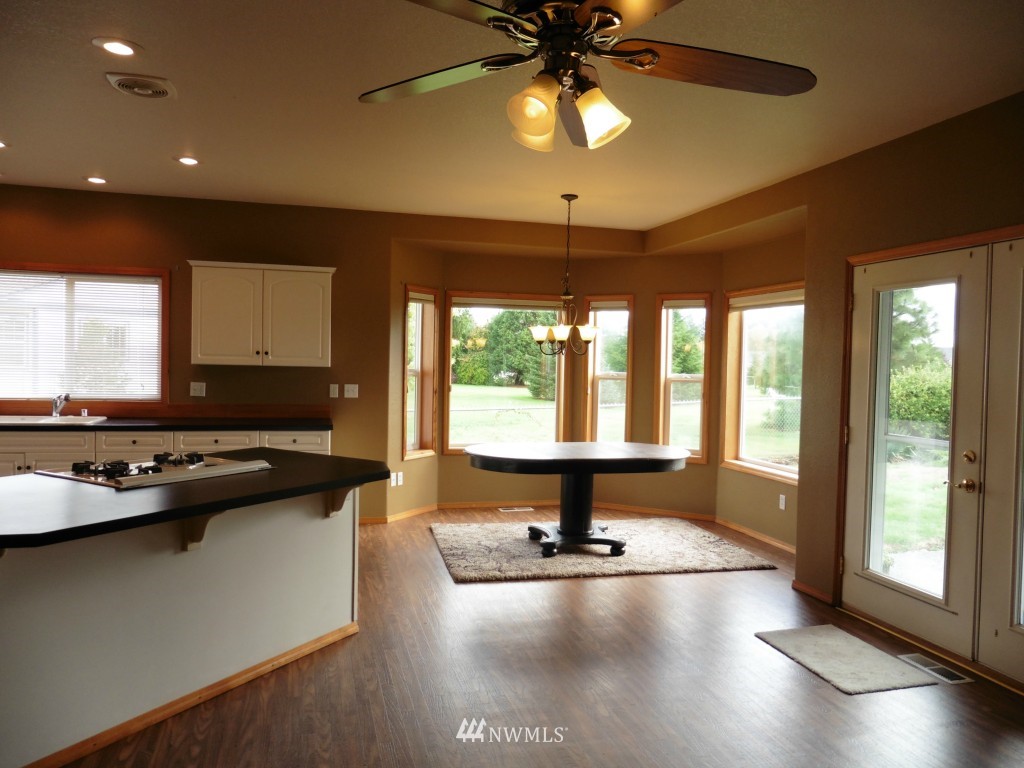 18124 Cider Court Southwest Rochester, WA 98579 - Photo 5 of 21