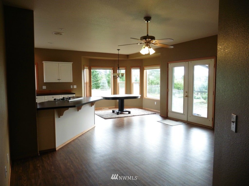 18124 Cider Court Southwest Rochester, WA 98579 - Photo 6 of 21