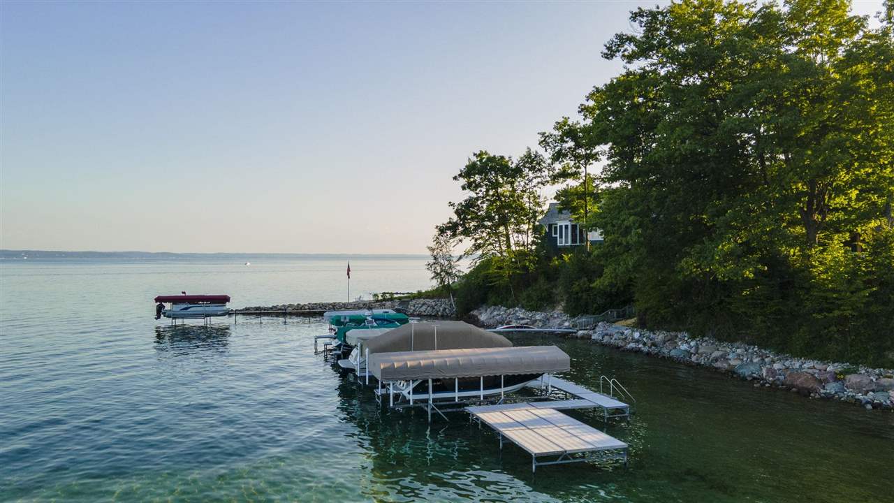 2533 Carroll Road Traverse City, MI 49686 - Photo 72 of 77 1892230-71.JPG
