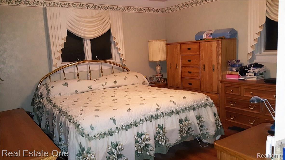 845 Shortridge Avenue Rochester, MI 48307 - Photo 13 of 21 20161103_183910.jpg