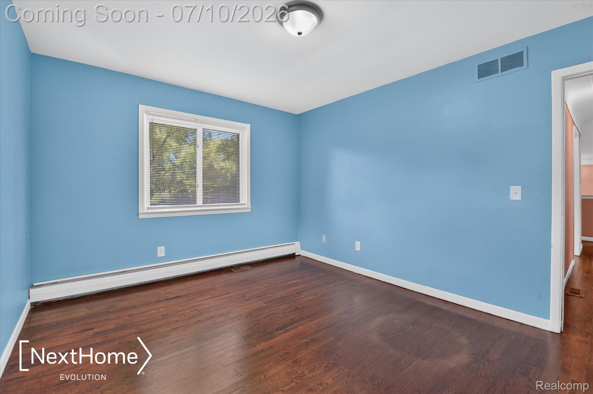 33950 Ecorse Road Romulus, MI 48174 - Photo 27 of 39 29-29-33950-Encore-Ct-Scio-Township-WindowStill.jpg