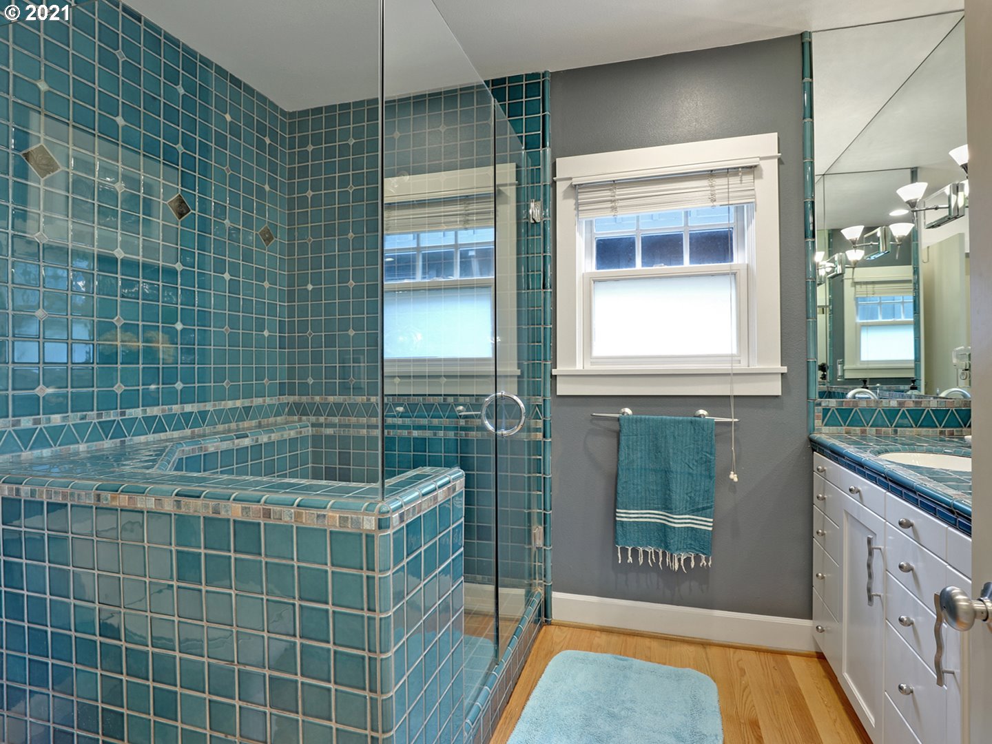 3550 Southwest Woods Street Portland, OR 97221 - Photo 14 of 22 Gallery Image 14