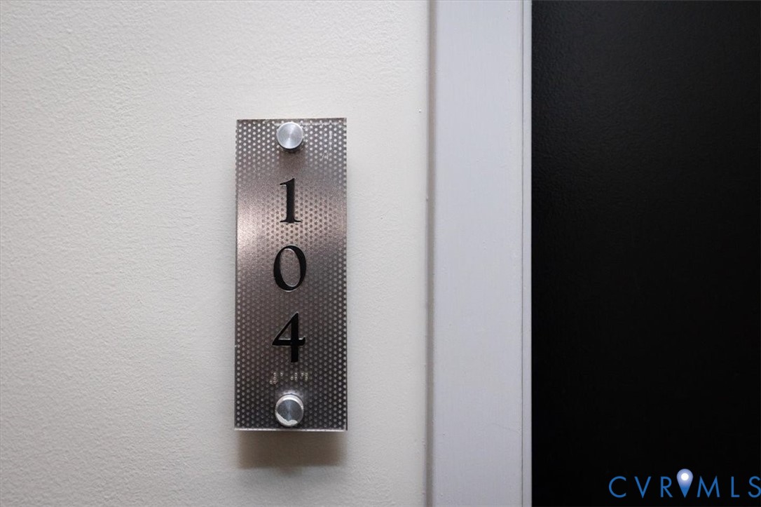 251 Rocketts Way, Unit 104 Henrico, VA 23231 - Photo 3 of 41