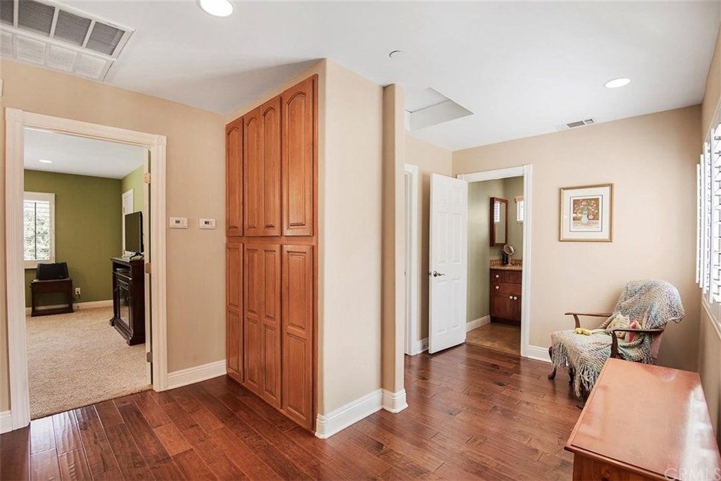 3012 Sycamore Avenue La Crescenta, CA 91214 - Photo 13 of 26