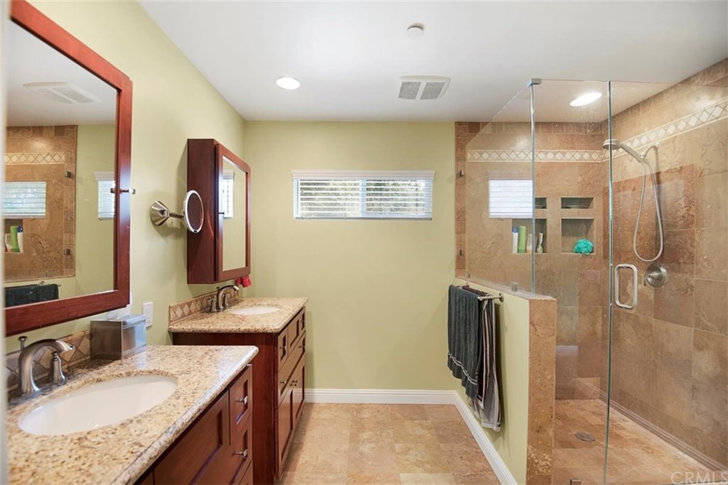 3012 Sycamore Avenue La Crescenta, CA 91214 - Photo 18 of 26