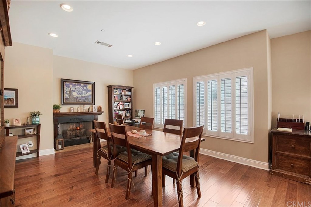 3012 Sycamore Avenue La Crescenta, CA 91214 - Photo 5 of 26