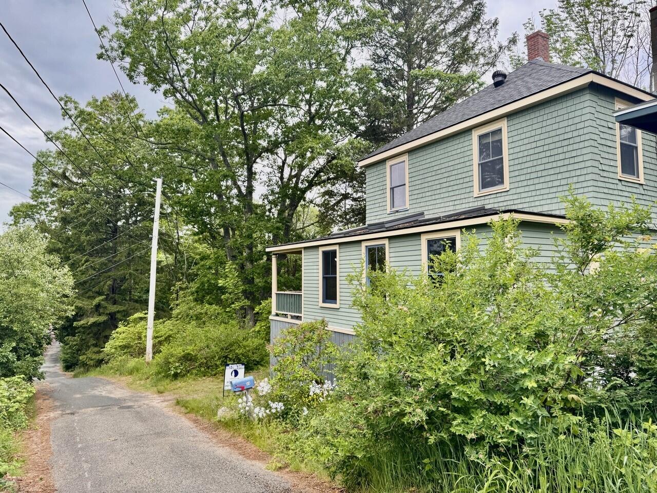54 Elizabeth Street Portland, ME 04108 - Photo 3 of 25 3