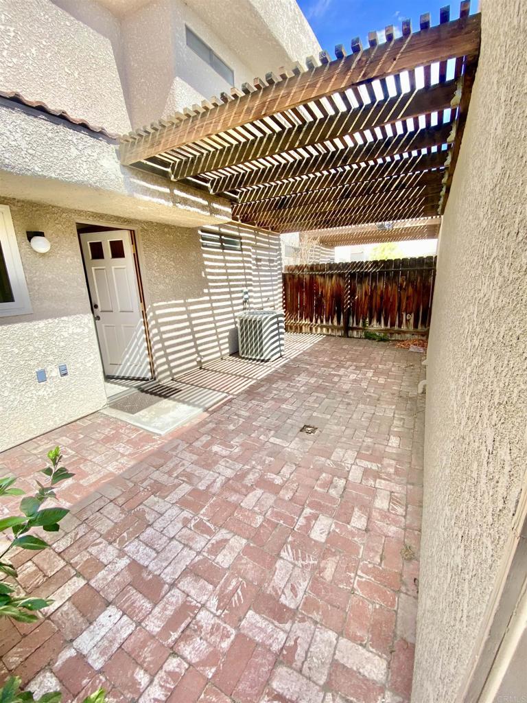 34354 Laura Way Rancho Mirage, CA 92270 - Photo 5 of 24