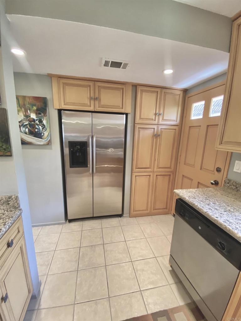 34354 Laura Way Rancho Mirage, CA 92270 - Photo 8 of 24